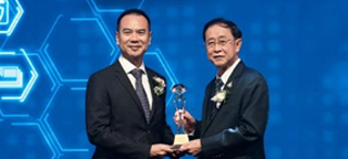 award.jpeg